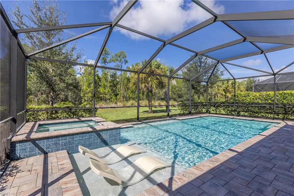 7700 Winding Cypress Drive Naples, FL 34114