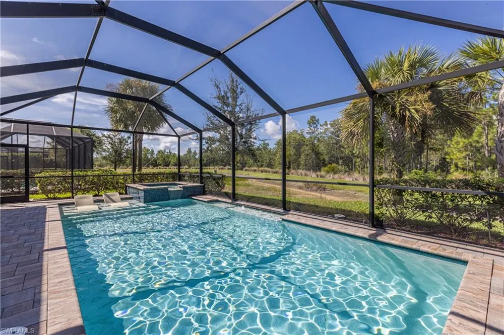 7700 Winding Cypress Drive Naples, FL 34114