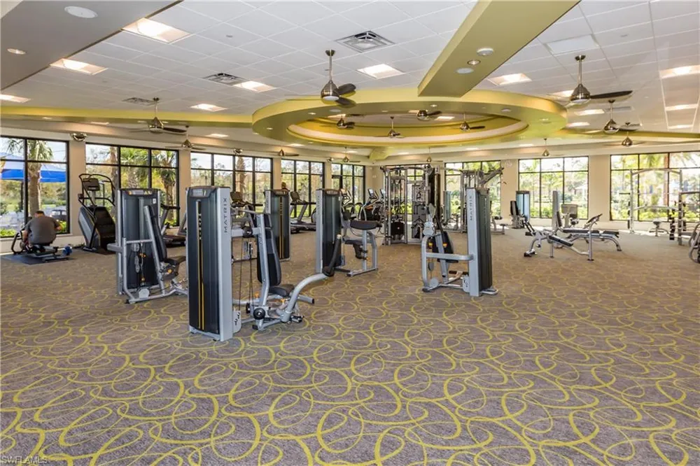7700 Winding Cypress Drive Naples, FL 34114