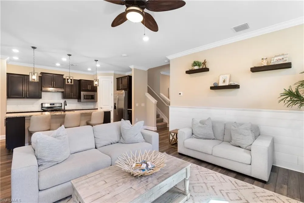 7700 Winding Cypress Drive Naples, FL 34114
