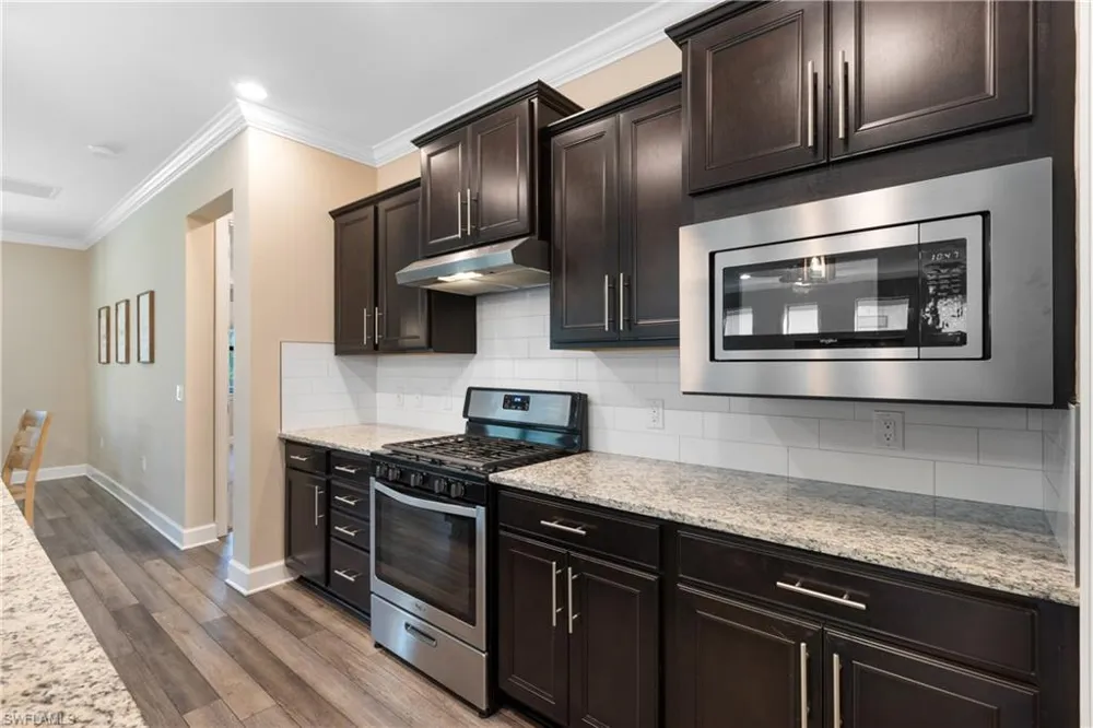 7700 Winding Cypress Drive Naples, FL 34114
