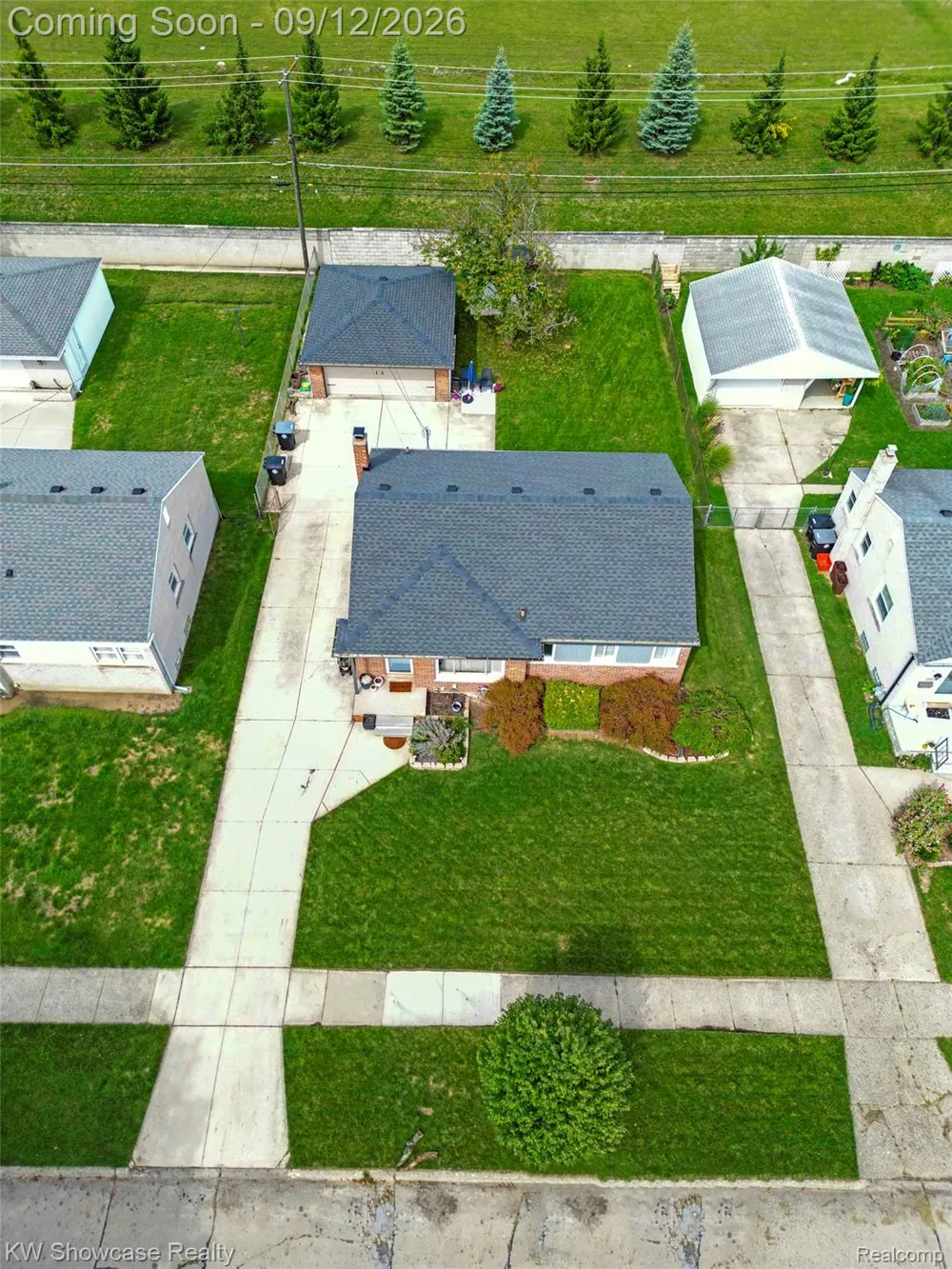 29896 Orangelawn Street Livonia City, MI 48150