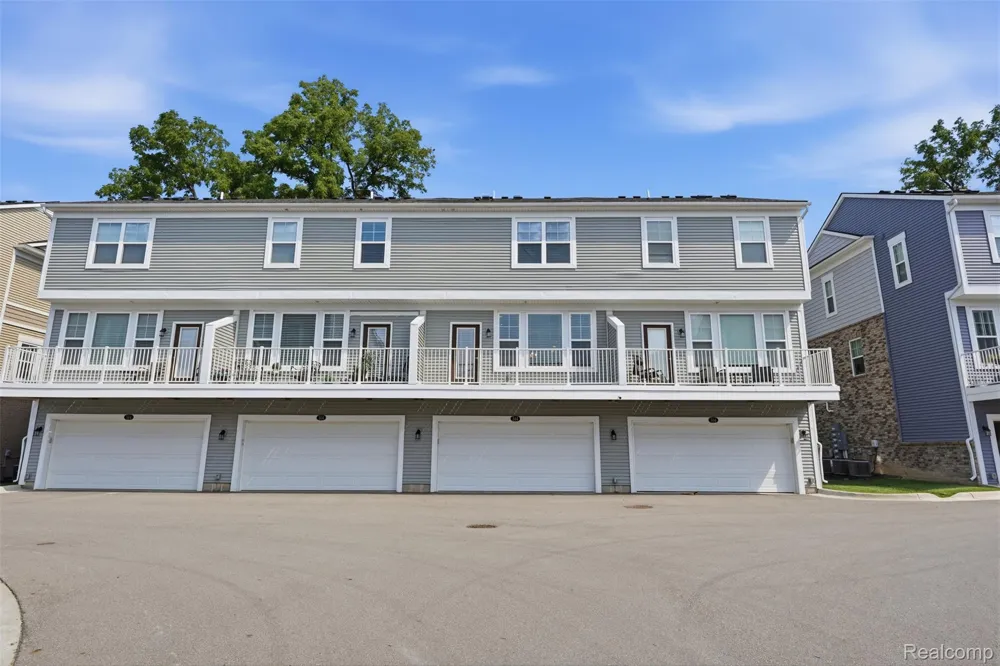 544 Anne Avenue Brighton City, MI 48116