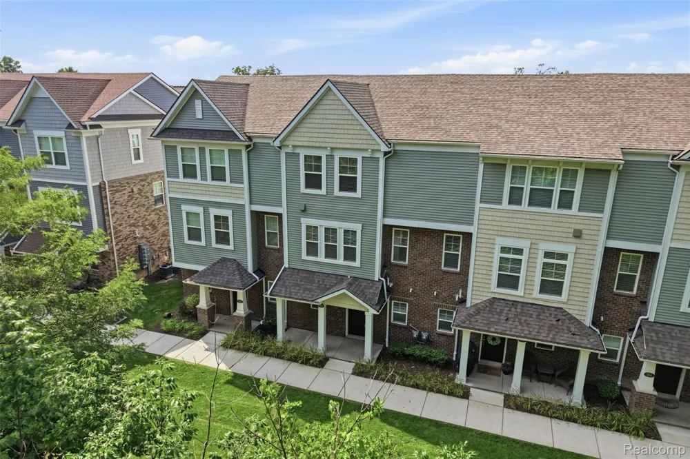 544 Anne Avenue Brighton City, MI 48116