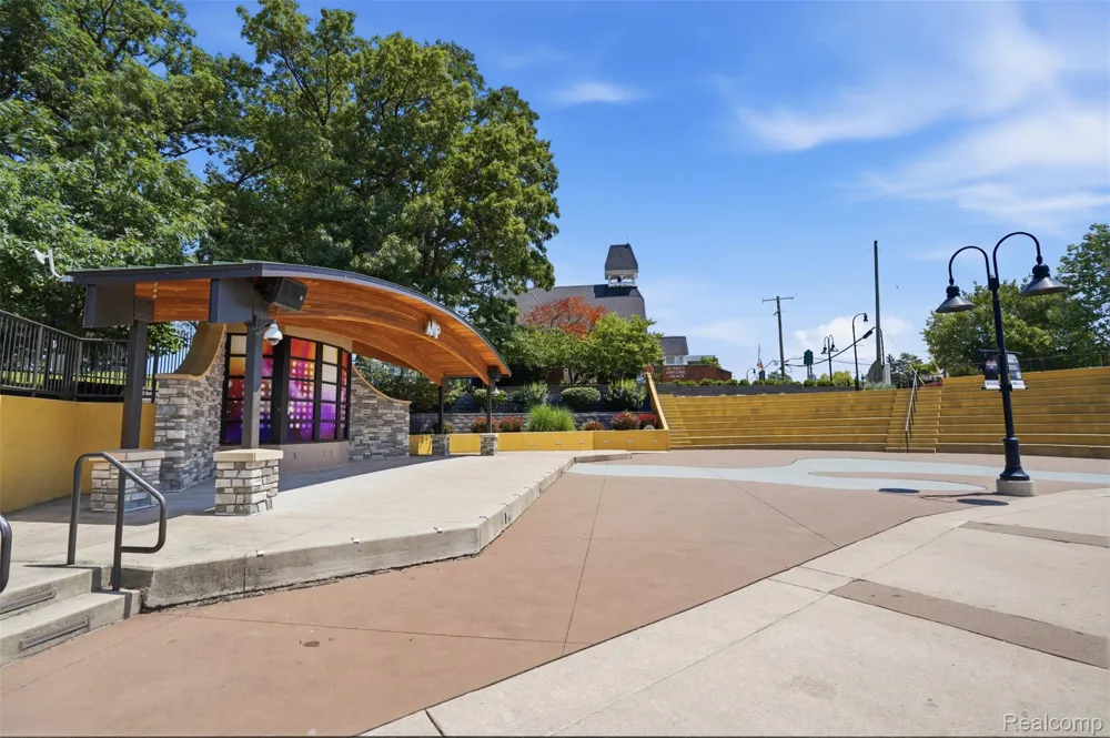 544 Anne Avenue Brighton City, MI 48116