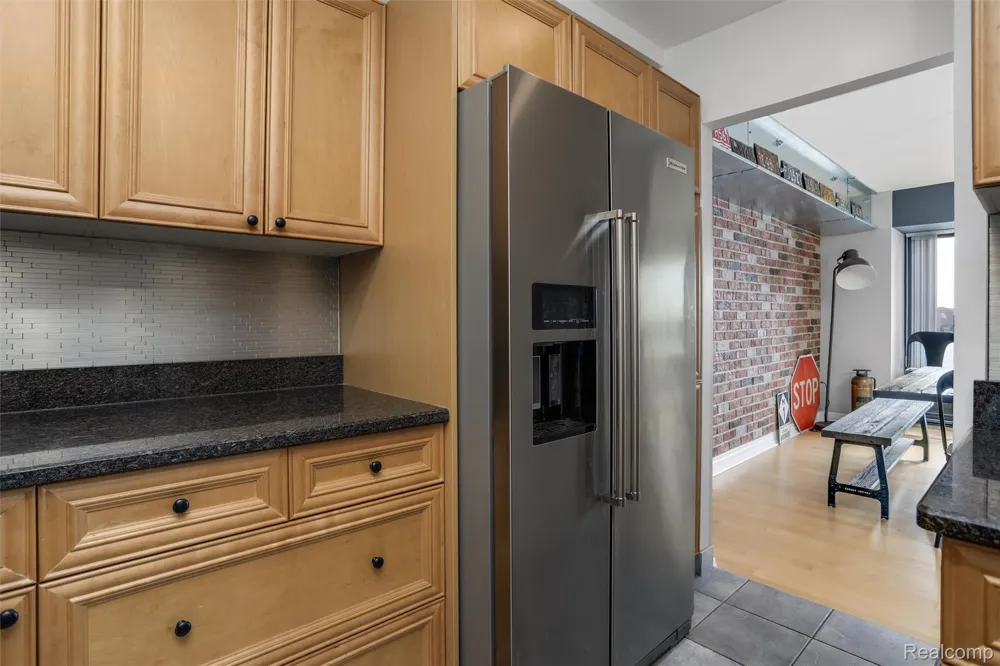 1001 W Jefferson Avenue #11B Detroit City, MI 48226