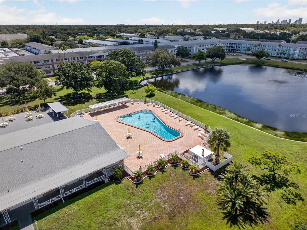 6050 21ST STREET #20 St Petersburg, FL 33714