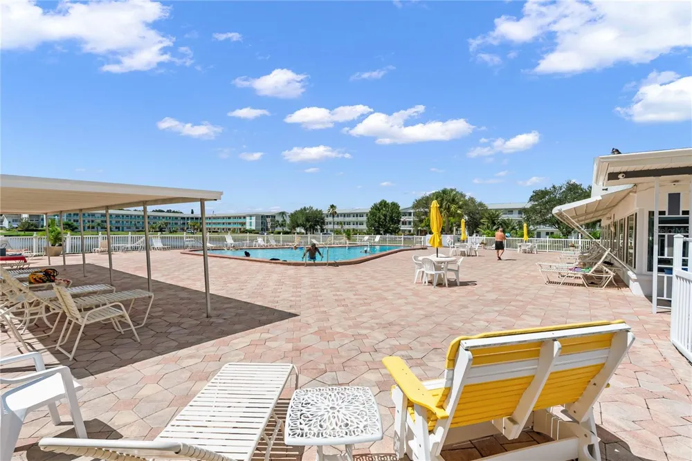 6050 21ST STREET #20 St Petersburg, FL 33714
