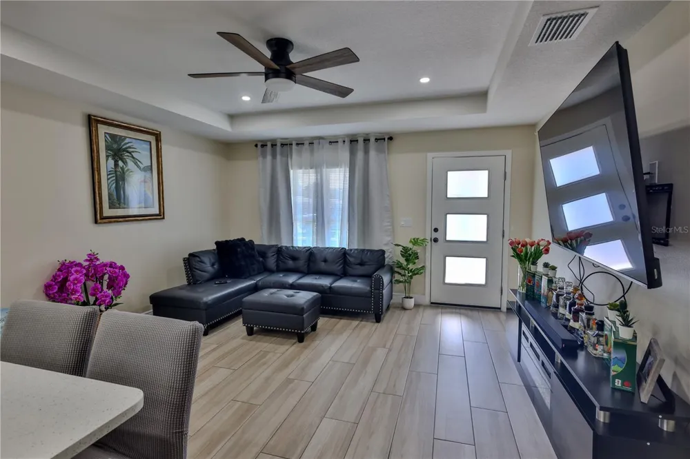 6007 12TH STREET E Bradenton, FL 34203