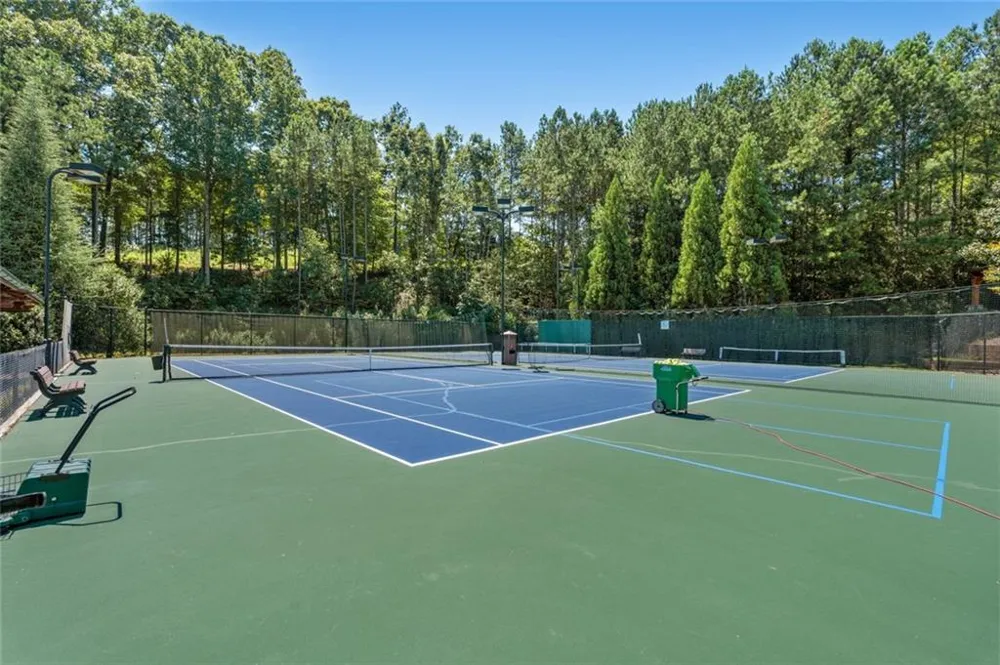 1612 Mountain Shadow Trail Stone Mountain, GA 30087