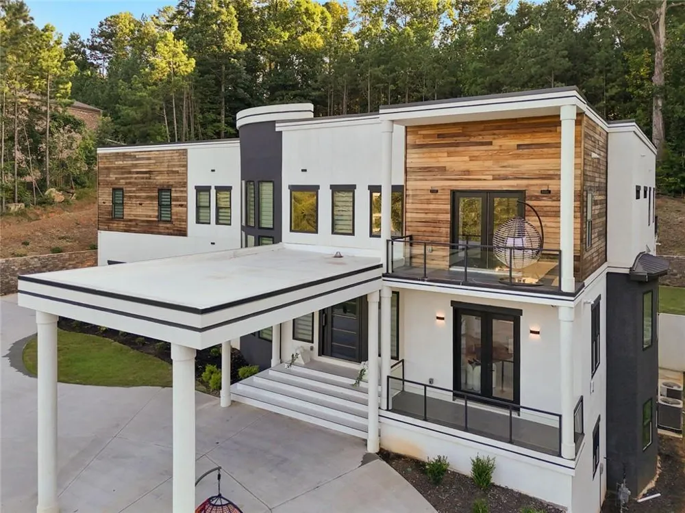 1612 Mountain Shadow Trail Stone Mountain, GA 30087