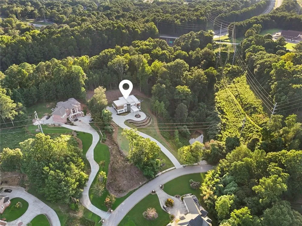 1612 Mountain Shadow Trail Stone Mountain, GA 30087