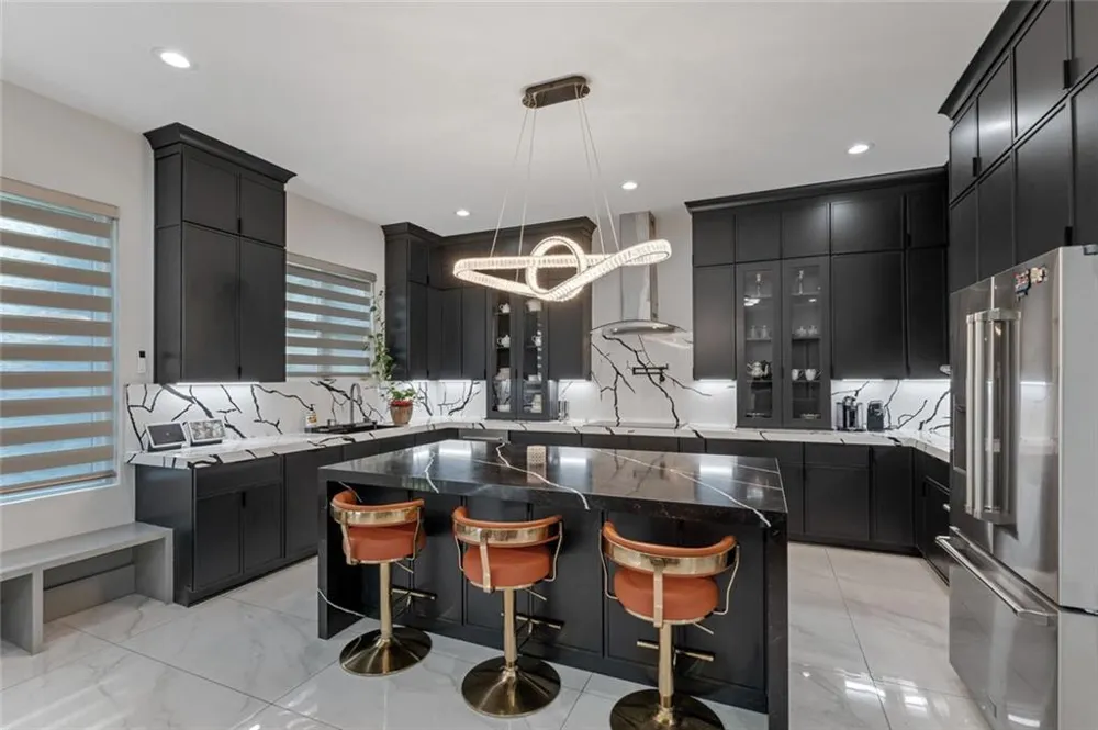 1612 Mountain Shadow Trail Stone Mountain, GA 30087