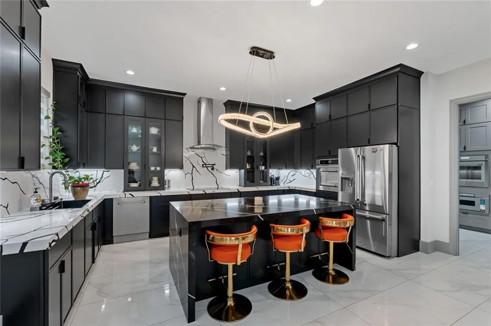 1612 Mountain Shadow Trail Stone Mountain, GA 30087
