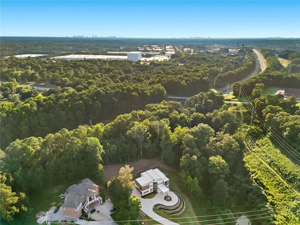 1612 Mountain Shadow Trail Stone Mountain, GA 30087