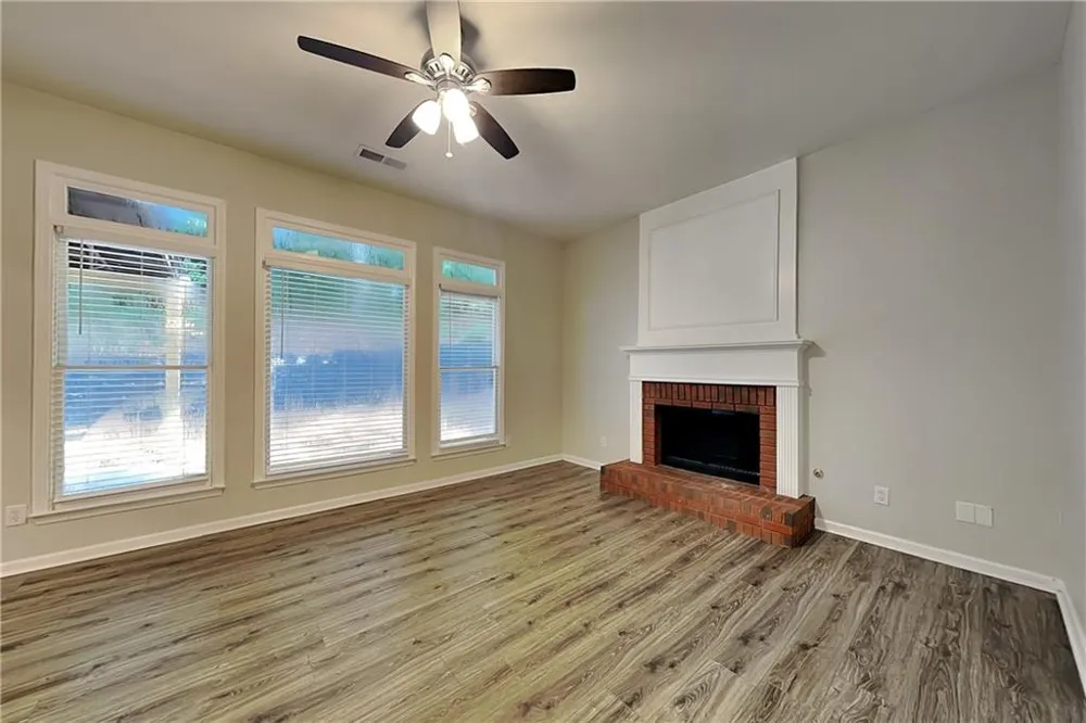 213 Park Creek Drive Woodstock, GA 30188