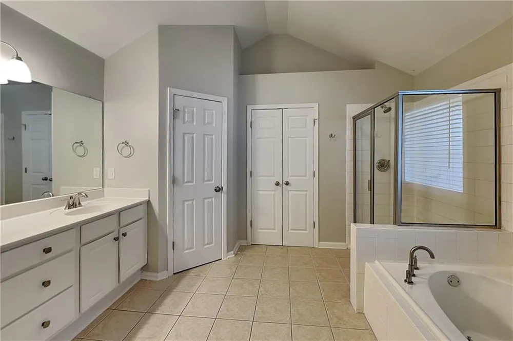 213 Park Creek Drive Woodstock, GA 30188