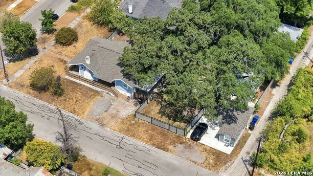 1000 Kayton Ave San Antonio, TX 78210