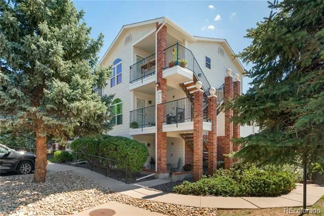 1638 S Deframe Street #A1 Lakewood, CO 80228