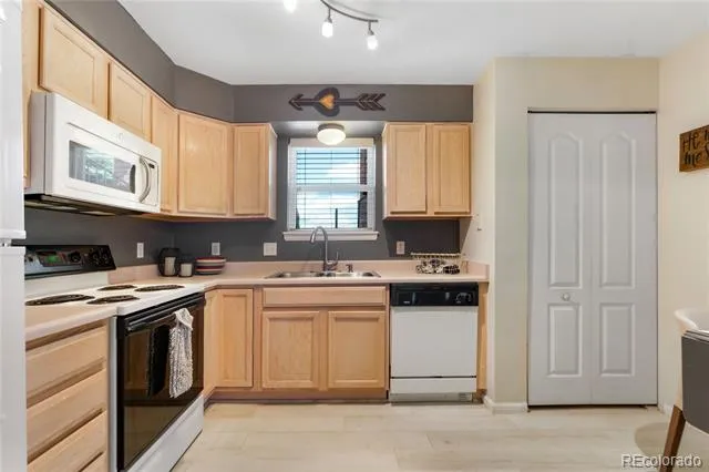 1638 S Deframe Street #A1 Lakewood, CO 80228