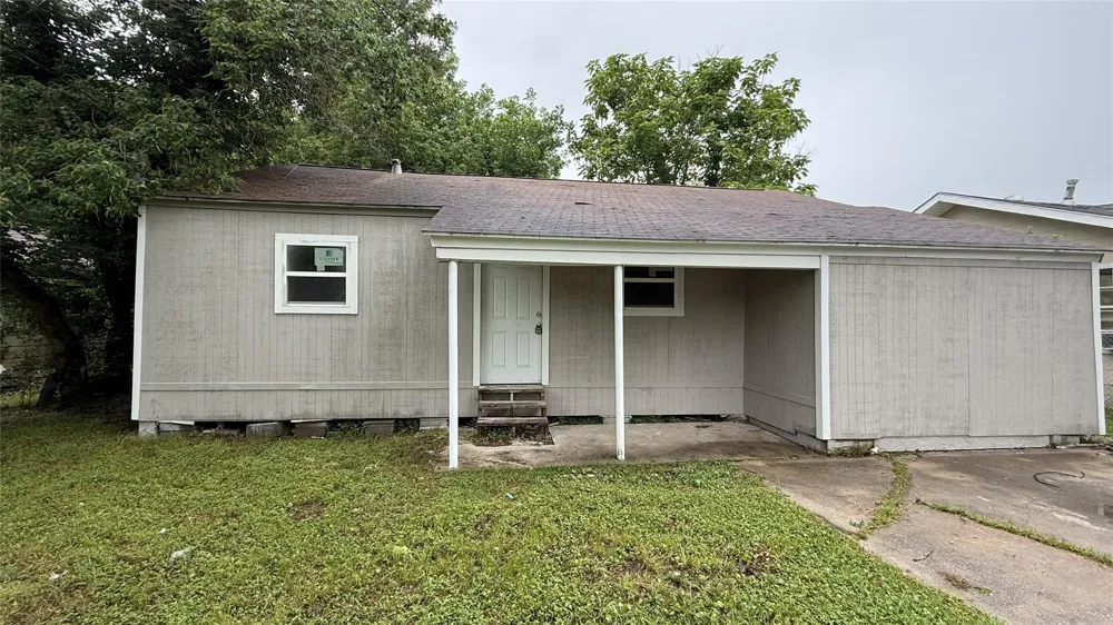 3511 23rd Street Port Arthur, TX 77642