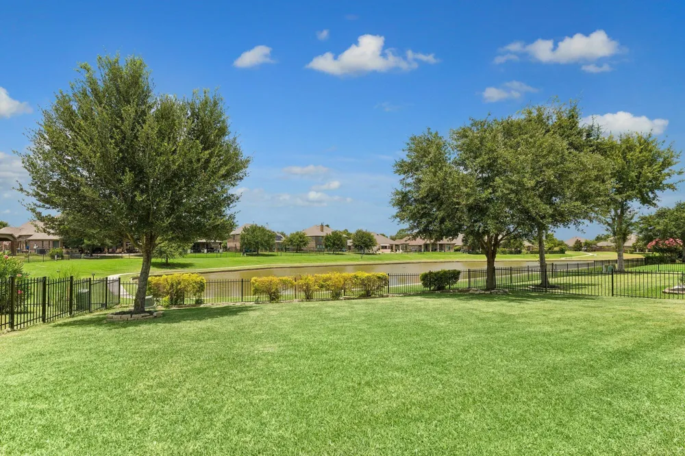 20126 Redondo Valley Drive Cypress, TX 77433