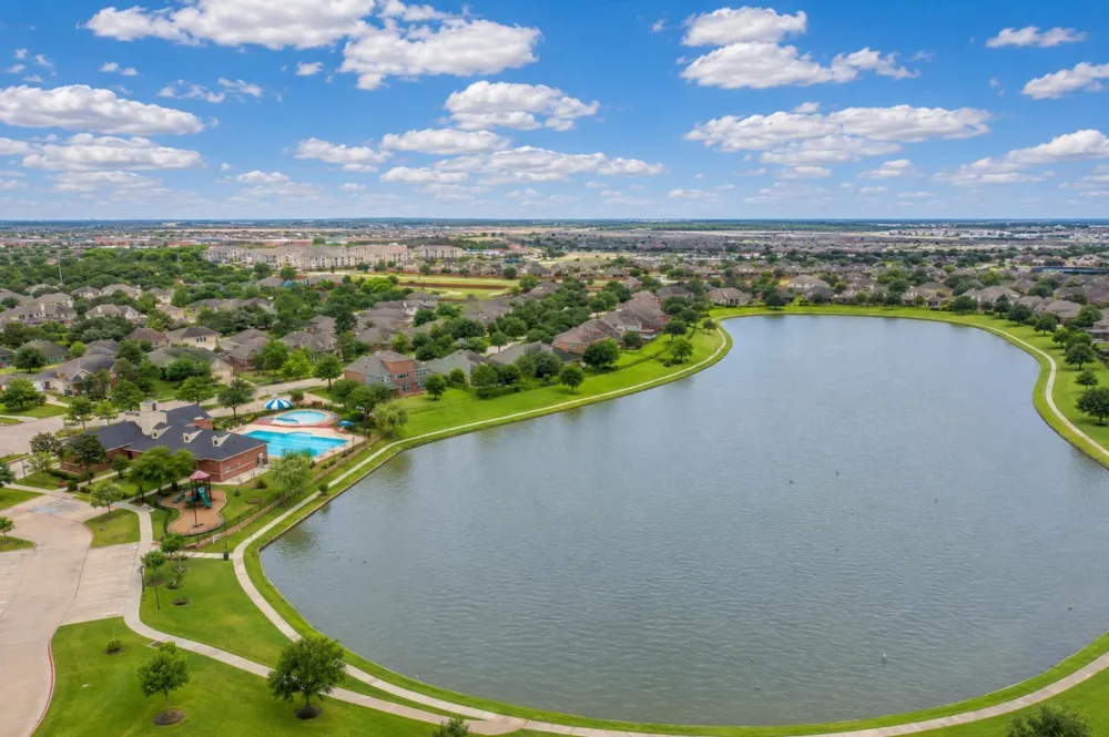 20126 Redondo Valley Drive Cypress, TX 77433
