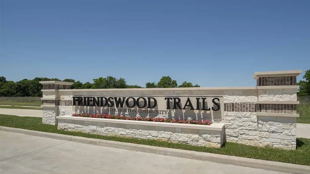 2511 Friendswood Trail Friendswood, TX 77546