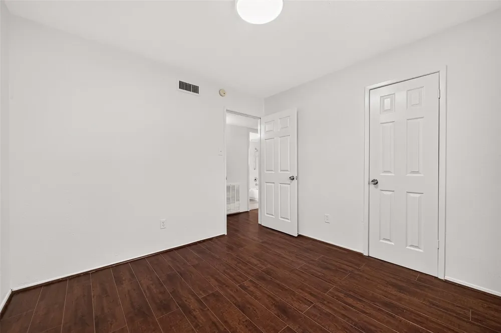 415 Lee Drive Richmond, TX 77469