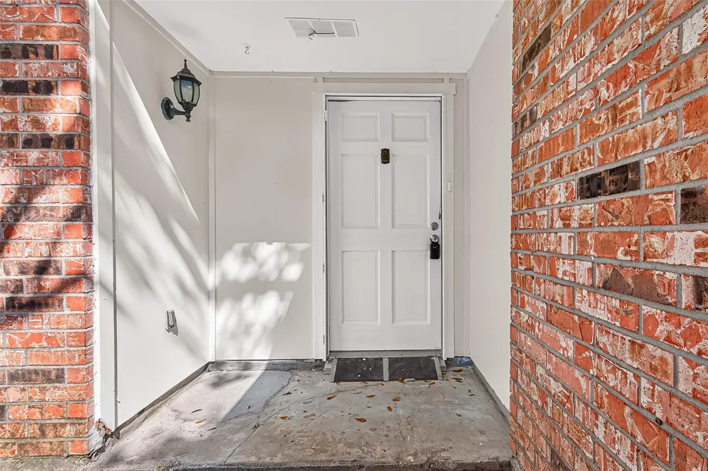 415 Lee Drive Richmond, TX 77469