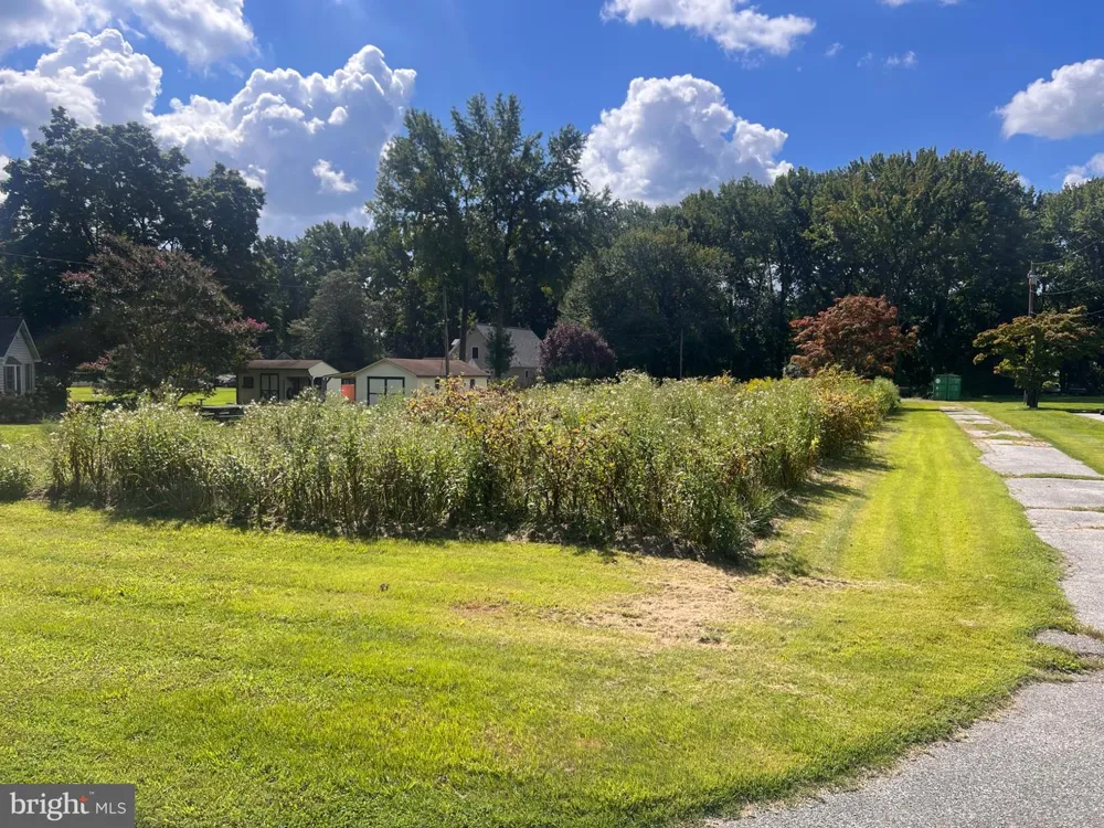 21 KING STREET Pennsville, NJ 08070