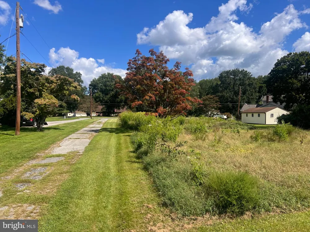 21 KING STREET Pennsville, NJ 08070