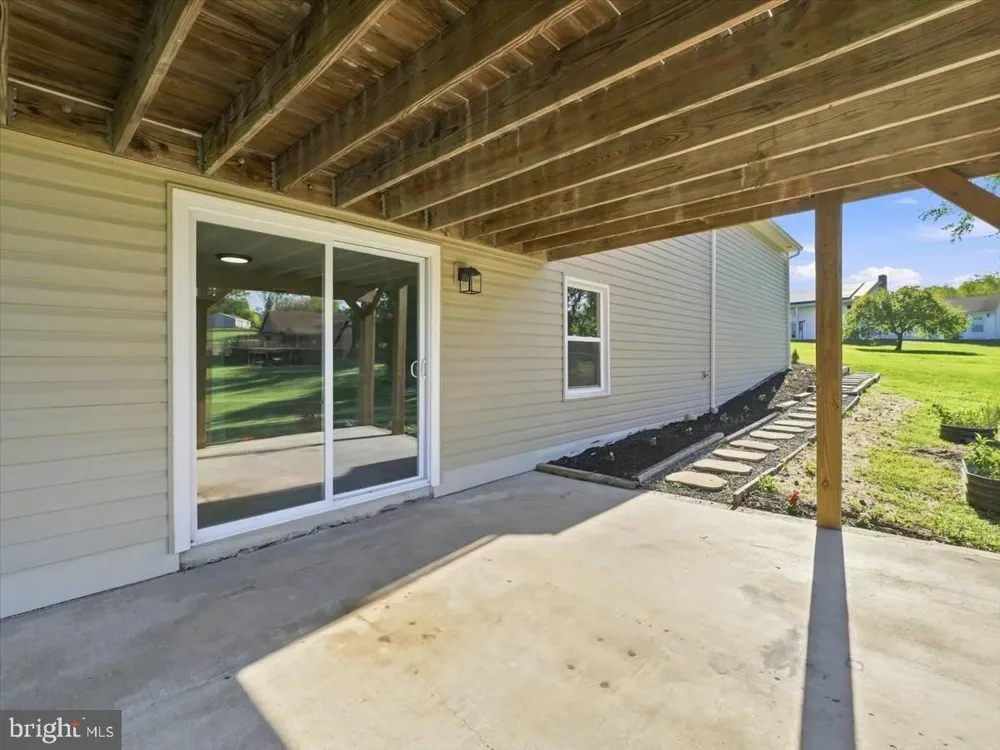 13902 PONTIUS LANE Hagerstown, MD 21740