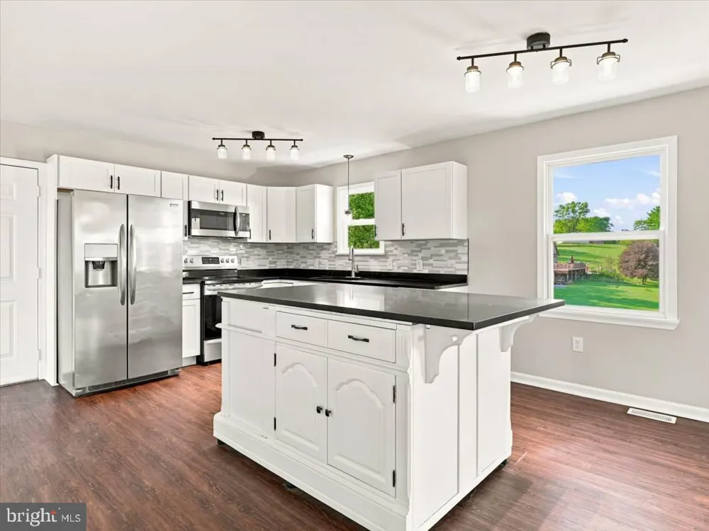 13902 PONTIUS LANE Hagerstown, MD 21740