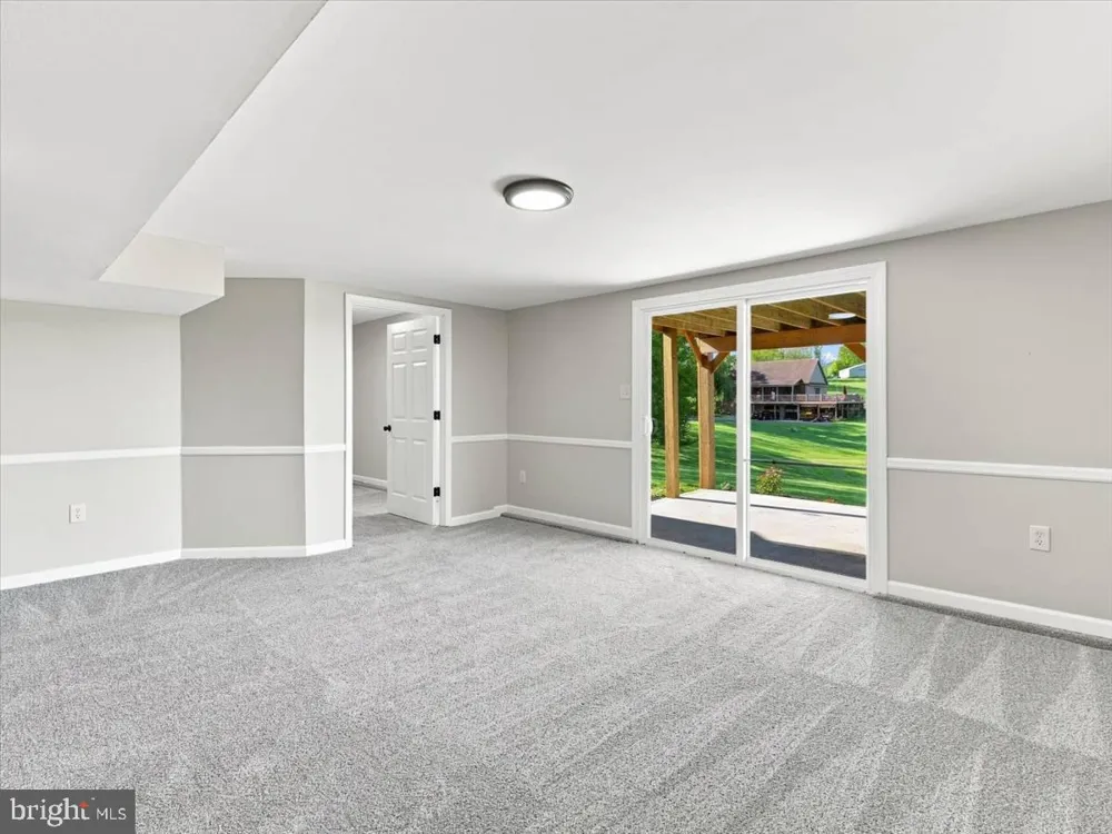 13902 PONTIUS LANE Hagerstown, MD 21740