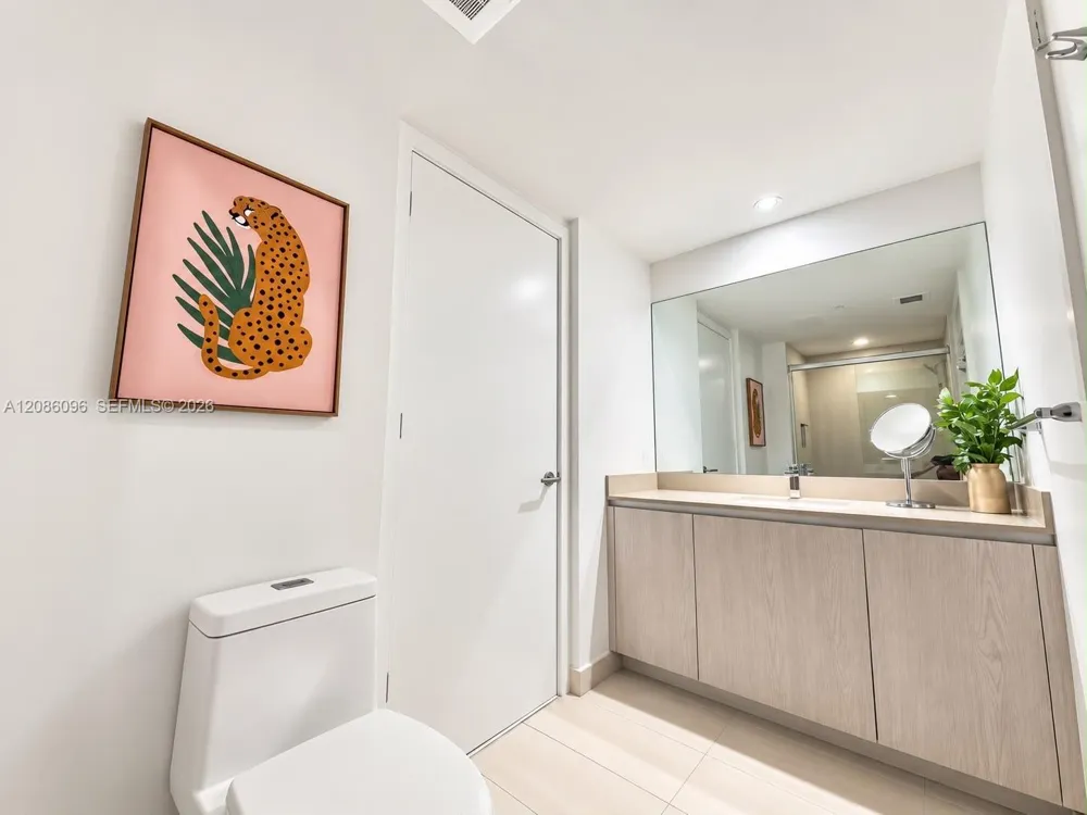 4111 S Ocean Dr #1904 Hollywood, FL 33019