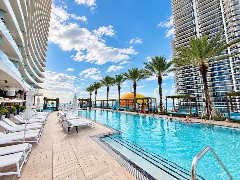 4111 S Ocean Dr #1904 Hollywood, FL 33019