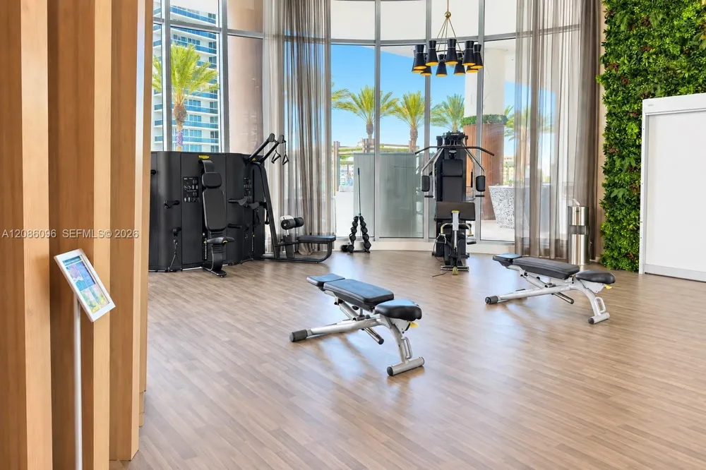 4111 S Ocean Dr #1904 Hollywood, FL 33019