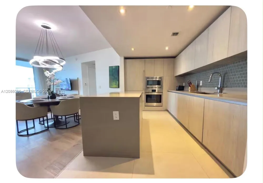 4111 S Ocean Dr #1904 Hollywood, FL 33019