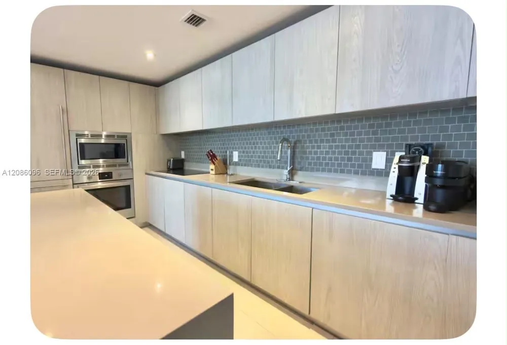 4111 S Ocean Dr #1904 Hollywood, FL 33019
