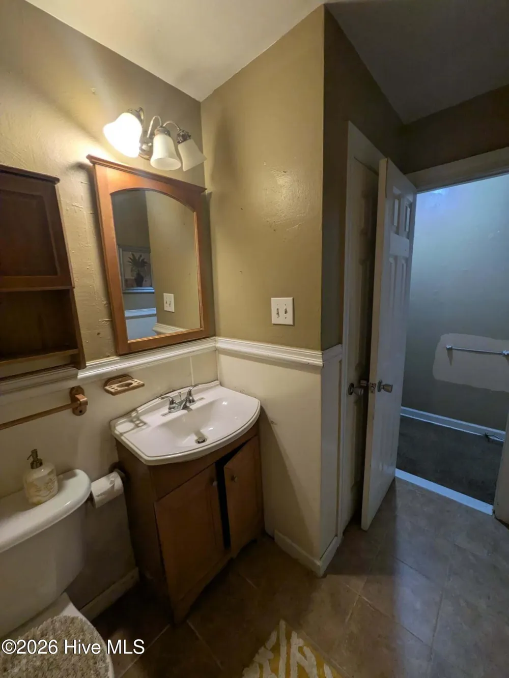 216 E Troy Street E Ahoskie, NC 27910