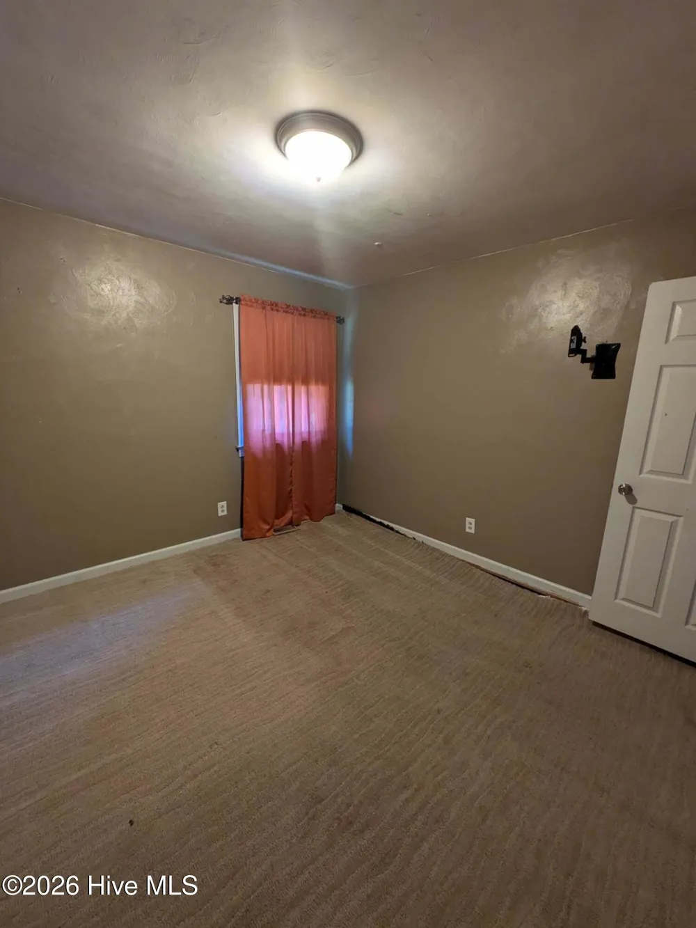 216 E Troy Street E Ahoskie, NC 27910