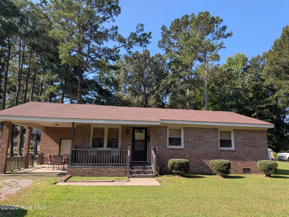 216 E Troy Street E Ahoskie, NC 27910