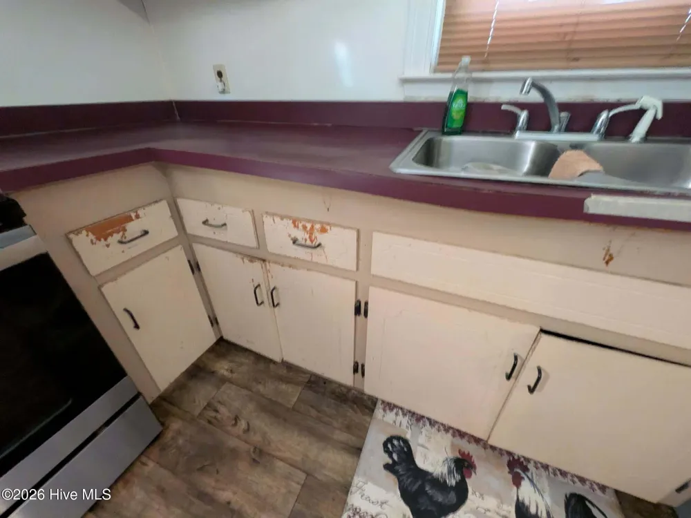 216 E Troy Street E Ahoskie, NC 27910