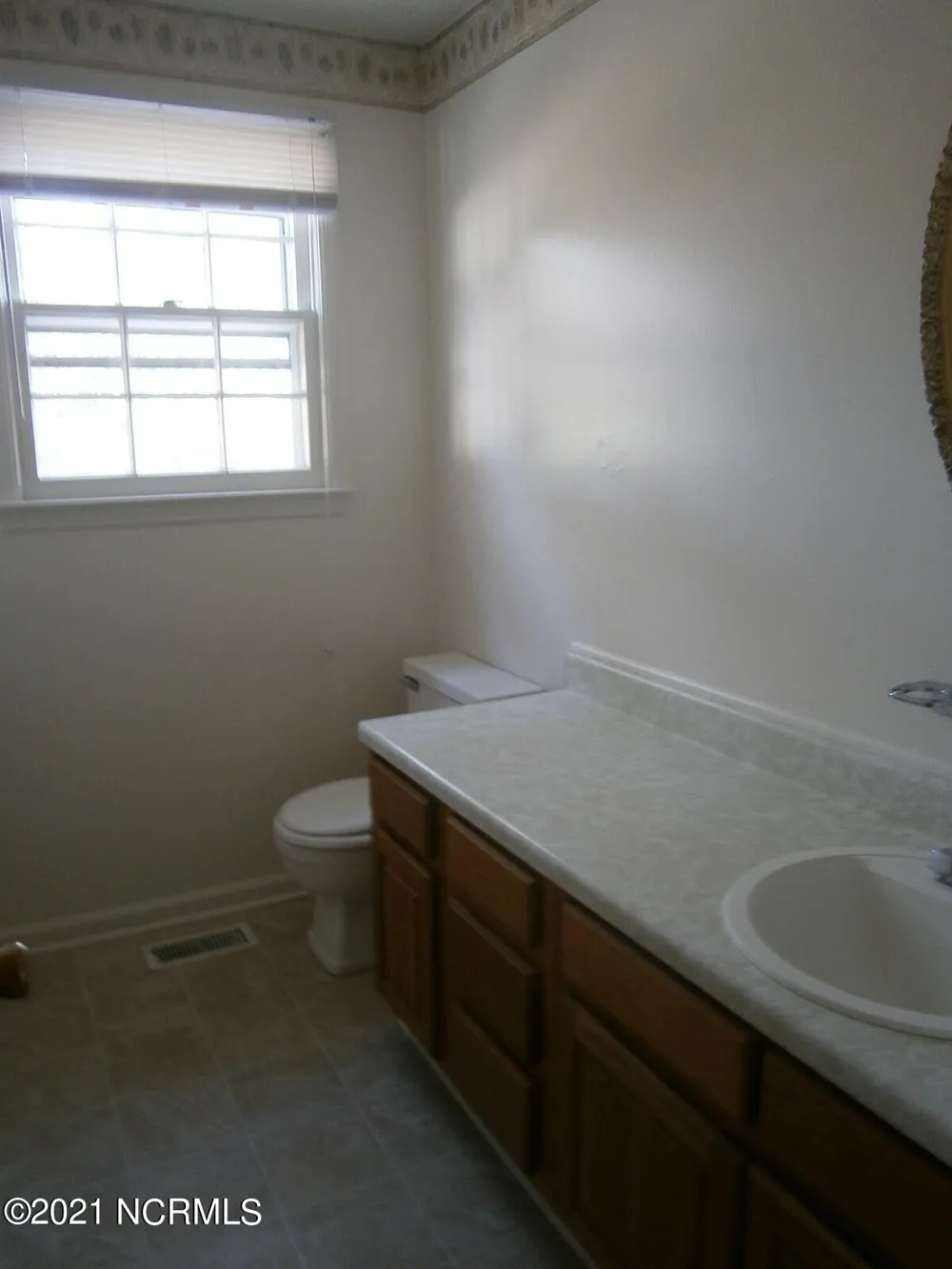 112 Ramona Avenue Jacksonville, NC 28540