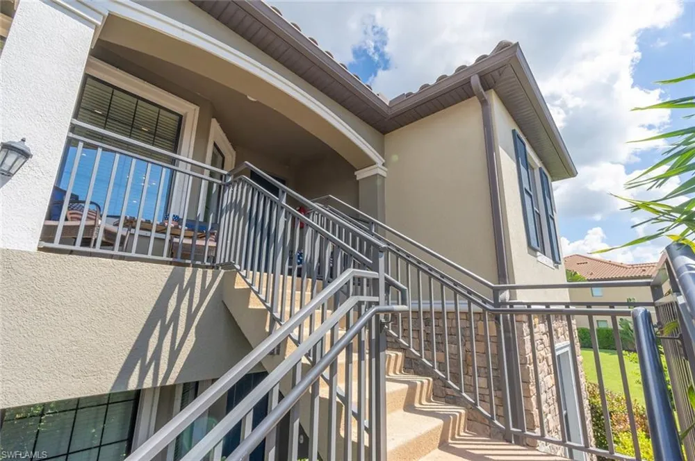 9419 Benvenuto Court #204 Naples, FL 34119