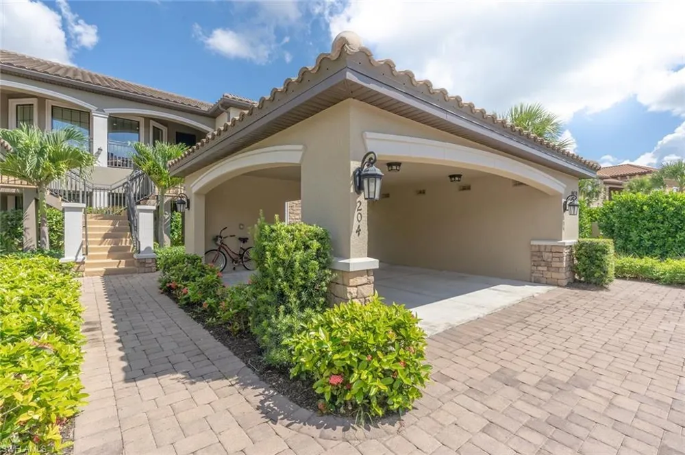 9419 Benvenuto Court #204 Naples, FL 34119