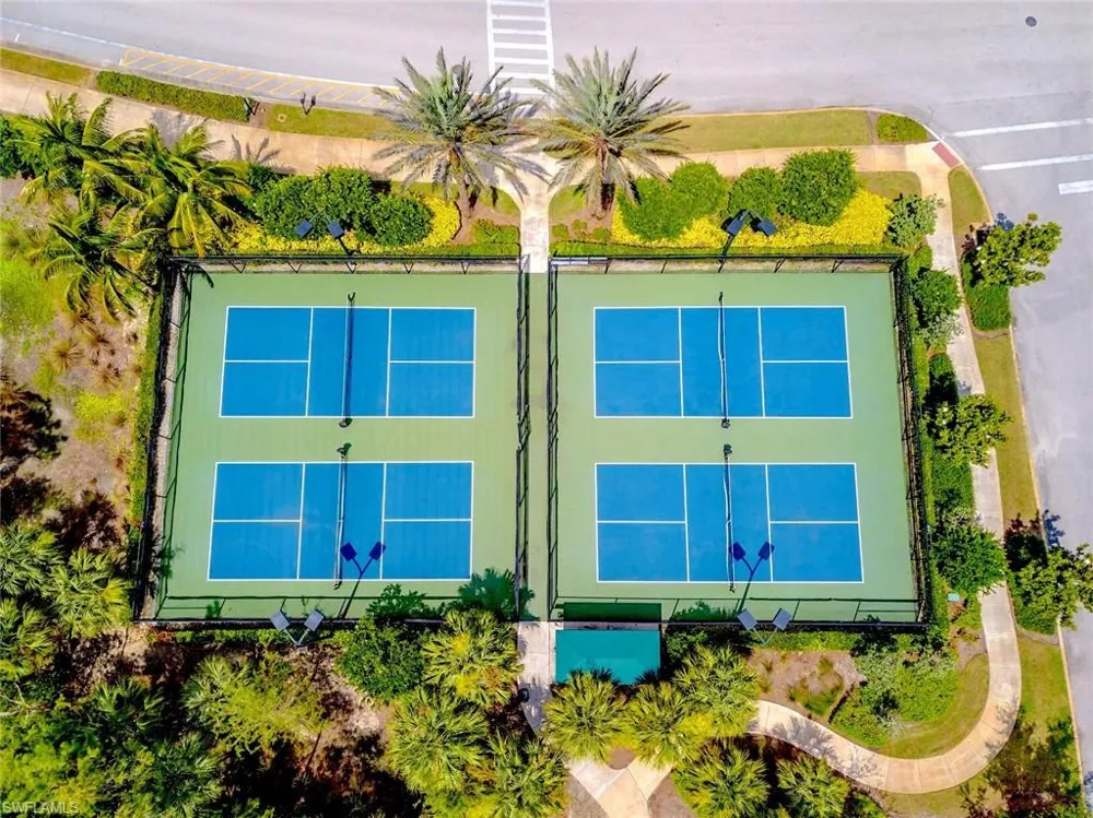 9419 Benvenuto Court #204 Naples, FL 34119