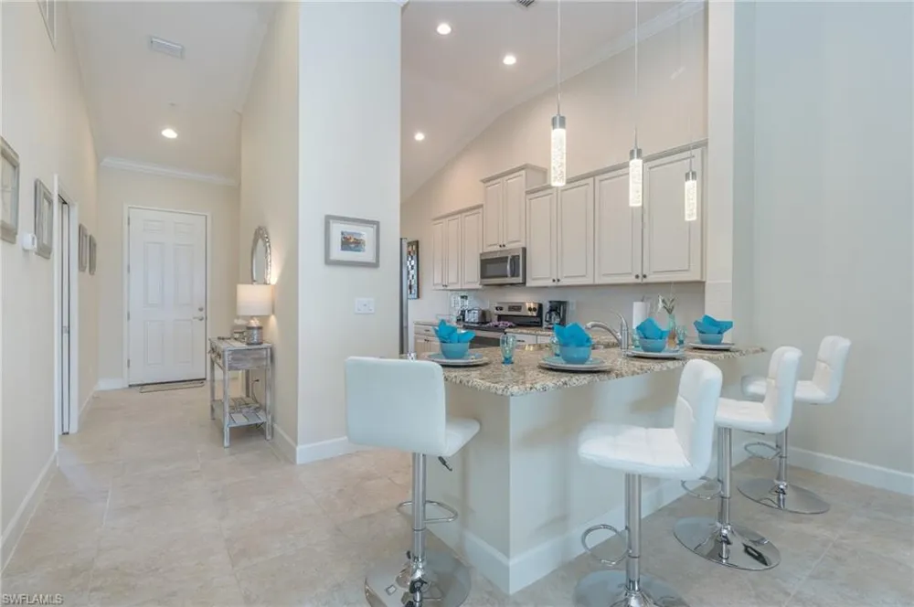 9419 Benvenuto Court #204 Naples, FL 34119