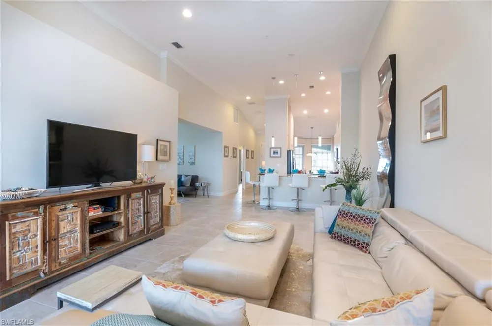 9419 Benvenuto Court #204 Naples, FL 34119